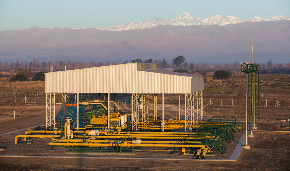MX 1000 Pipeline Boosters at Boosting station in El Pastal, Mendoza Province, Argentina